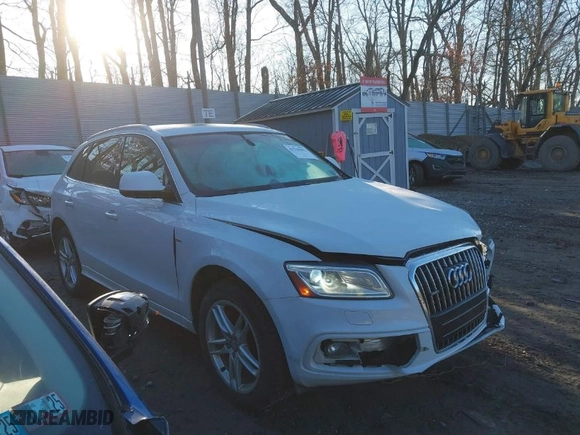 2016 Audi Q5 Prestige with VIN WA1W7AFP1GA002676, listed as a IAAI auction lot 41769082 with 105,458 mi miles. Bid and sale history available at carsss.com. Image 1.