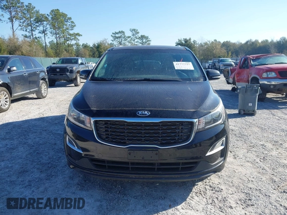 2019 Kia Sedona LX with VIN KNDMB5C1XK6537049, listed as a IAAI auction lot 41777727 with 86,987 mi miles. Bid and sale history available at carsss.com. Image 12.