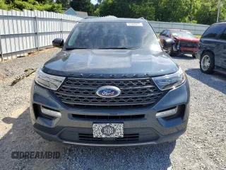 2022 Ford Explorer XLT with VIN 1FMSK7DH3NGB60332, listed as a Copart auction lot 57460815 with 40,812 mi miles and Salvage title. Bid and sale history available at DreamBid. Image 5.