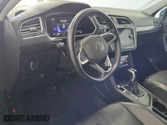 2024 Volkswagen Tiguan SE with VIN 3VV3B7AX1RM108036, listed as a IAAI auction lot 42796415 with 37,805 mi miles and . Bid and sale history available at DreamBid. Image 45.