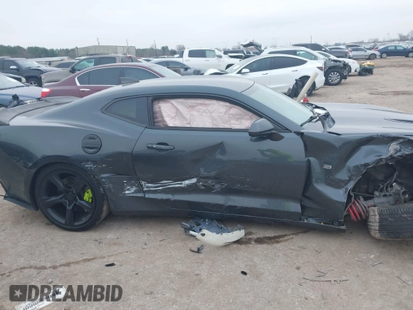 2016 Chevrolet Camaro 2SS with VIN 1G1FH1R71G0170640, listed as a IAAI auction lot 41590479 with 55,066 mi miles and . Bid and sale history available at DreamBid. Image 13.