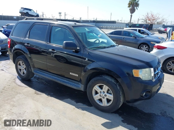 2008 Ford Escape Hybrid z VIN 1FMCU49H38KB35597, wystawiony jako IAAI lot #42225617 z przebiegiem 82 171 mil mil oraz . Historia ofert i sprzedaży dostępna na DreamBid. Obrazek 1.