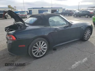 2017 FIAT 124 Spider Classica with VIN JC1NFAEK1H0107572, listed as a Copart auction lot 82452144 with 98,954 mi miles and Salvage title. Bid and sale history available at DreamBid. Image 3.