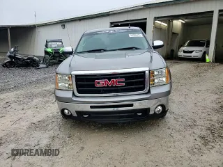2013 GMC Sierra 1500 SLE z VIN 1GTR1VE01DZ119543, wystawiony jako Copart lot #44995275 z przebiegiem 153 280 mil mil oraz Szkoda całkowita • Salvage title. Historia ofert i sprzedaży dostępna na DreamBid. Obrazek 13.