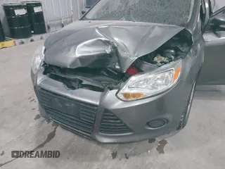 2014 Ford Focus SE with VIN 1FADP3F28EL285971, listed as a IAAI auction lot 41290979 with 149,900 mi miles. Bid and sale history available at carsss.com. Image 6.