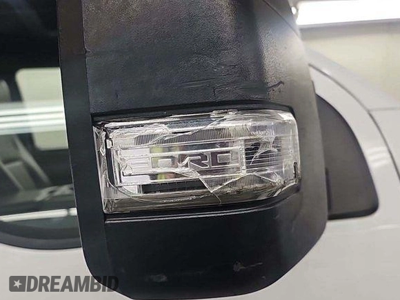 2018 Ford F-250 XLT with VIN 1FTBF2B61JEB24898, listed as a IAAI auction lot 42854197 with 108,352 mi miles and . Bid and sale history available at DreamBid. Image 17.