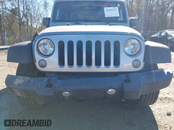 2016 Jeep Wrangler Rubicon z VIN 1C4BJWCGXGL307542, wystawiony jako IAAI lot #41407411 z przebiegiem 124 749 mil mil oraz . Historia ofert i sprzedaży dostępna na DreamBid. Obrazek 6.