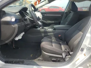 2022 Nissan Altima SV z VIN 1N4BL4DV3NN329658, wystawiony jako Copart lot #54952755 z przebiegiem 26 364 mil mil oraz Szkoda całkowita • Salvage title. Historia ofert i sprzedaży dostępna na DreamBid. Obrazek 7.