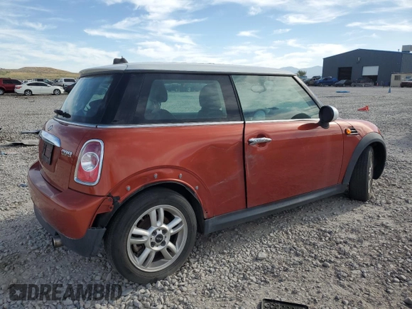 2011 MINI Hardtop with VIN WMWSU3C57BTX96797, listed as a Copart auction lot 55883115 with 176,143 mi miles and Clean Title. Bid and sale history available at DreamBid. Image 3.
