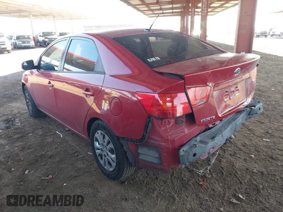 2013 Kia Forte EX with VIN KNAFU4A25D5682823, listed as a IAAI auction lot 41985904 with 173,856 mi miles. Bid and sale history available at carsss.com. Image 3.