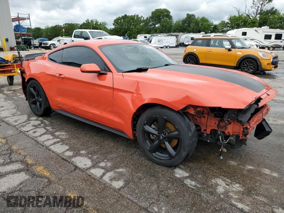 2015 Ford Mustang V6 z VIN 1FA6P8AM6F5388679, wystawiony jako Copart lot #58469525 z przebiegiem 69 819 mil mil oraz Szkoda całkowita • Salvage title. Historia ofert i sprzedaży dostępna na DreamBid. Obrazek 4.