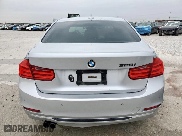 2014 BMW 3 Series 328i with VIN WBA3A5G50ENP27607, listed as a Copart auction lot 51286615 with 146,419 mi miles and Clean Title. Bid and sale history available at DreamBid. Image 6.