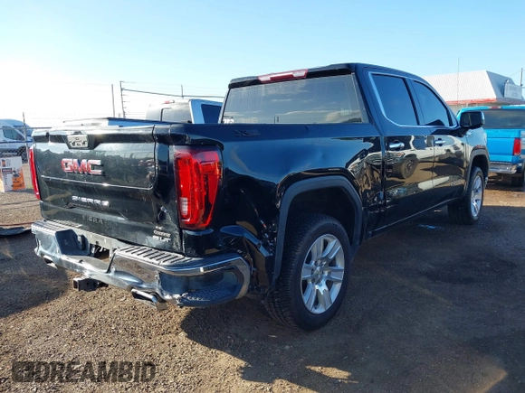 2022 GMC Sierra 1500 SLT z VIN 3GTU9DED2NG103532, wystawiony jako IAAI lot #39676317 z przebiegiem 85 450 mil mil oraz . Historia ofert i sprzedaży dostępna na DreamBid. Obrazek 4.