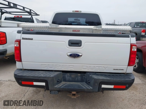 2016 Ford F-250 XLT z VIN 1FT7X2A66GEC26128, wystawiony jako IAAI lot #41552582 z przebiegiem 164 291 mil mil oraz . Historia ofert i sprzedaży dostępna na DreamBid. Obrazek 15.