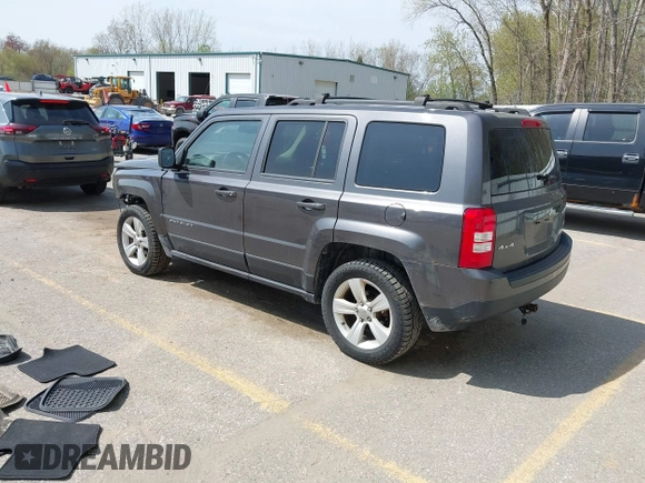 2015 Jeep Patriot High Altitude with VIN 1C4NJRFB9FD270572, listed as a IAAI auction lot 42123447 with 82,468 mi miles and . Bid and sale history available at DreamBid. Image 3.