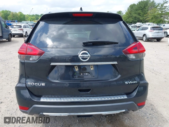 2017 Nissan Rogue SL z VIN 5N1AT2MV0HC816967, wystawiony jako IAAI lot #42190251 z przebiegiem 198 041 mil mil oraz . Historia ofert i sprzedaży dostępna na DreamBid. Obrazek 16.
