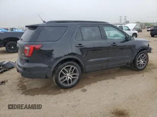 2019 Ford Explorer Sport z VIN 1FM5K8GT8KGA85349, wystawiony jako Copart lot #60400925 z przebiegiem 125 765 mil mil oraz Szkoda całkowita • Salvage title. Historia ofert i sprzedaży dostępna na DreamBid. Obrazek 3.