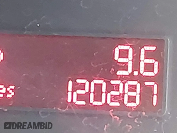 2006 Volkswagen Beetle с VIN 3VWRW31C76M420759, выставлен на аукционе IAAI как лот 41406398 с пробегом 120 287 миль миль и . История ставок и продаж доступна на DreamBid. Изображение 15.