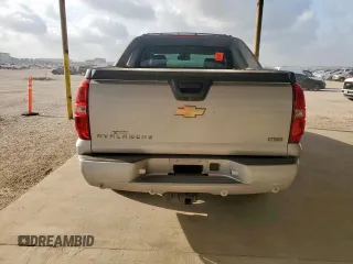 2011 Chevrolet Avalanche LT with VIN 3GNMCFE09BG408510, listed as a Copart auction lot 56491635 with 220,015 mi miles and Clean title. Bid and sale history available at DreamBid. Image 6.
