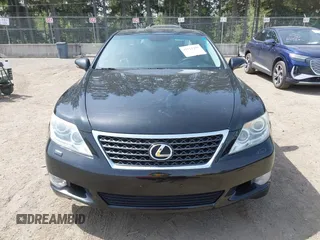 2012 Lexus LS 460 z VIN JTHBL5EF4C5108833, wystawiony jako IAAI lot #42121435 z przebiegiem 155 772 mil mil oraz . Historia ofert i sprzedaży dostępna na DreamBid. Obrazek 12.