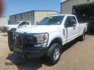 2019 Ford F-250 XL with VIN 1FT7X2B68KEE27486, listed as a IAAI auction lot 42276545 with 185,343 mi miles and . Bid and sale history available at DreamBid. Image 16.