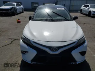 2019 Toyota Camry XSE with VIN 4T1B61HK4KU291189, listed as a Copart auction lot 52431035 with 194,186 mi miles and Salvage Title. Bid and sale history available at carsss.com. Image 5.
