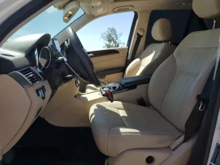 2018 Mercedes-Benz GLE 350 z VIN 4JGDA5JB2JB064487, wystawiony jako Copart lot #57263315 z przebiegiem 36 313 mil mil oraz Szkoda całkowita • Salvage title. Historia ofert i sprzedaży dostępna na DreamBid. Obrazek 7.