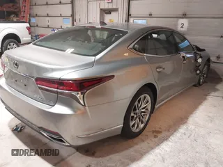 2018 Lexus LS with VIN JTHC51FF5J5005147, listed as a IAAI auction lot 41223294 with 82,697 mi miles. Bid and sale history available at carsss.com. Image 4.