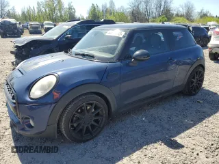 2015 MINI Hardtop S z VIN WMWXP7C51F2A58335, wystawiony jako Copart lot #53912595 z przebiegiem 126 700 mil mil oraz Szkoda całkowita • Salvage title. Historia ofert i sprzedaży dostępna na DreamBid. Obrazek 1.