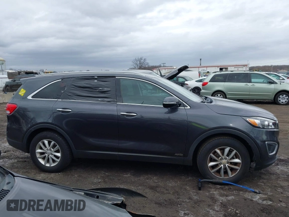 2018 Kia Sorento LX with VIN 5XYPGDA3XJG339502, listed as a IAAI auction lot 41724461 with 58,849 mi miles. Bid and sale history available at carsss.com. Image 13.