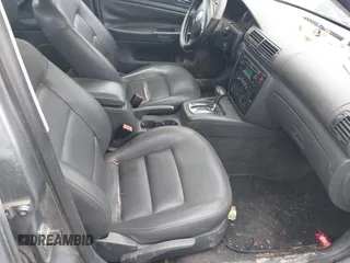 2005 Volkswagen Passat GLS with VIN WVWAD63B35E022223, listed as a IAAI auction lot 42223691 with 173,609 mi miles and . Bid and sale history available at DreamBid. Image 5.