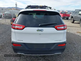 2017 Jeep Cherokee Limited z VIN 1C4PJMDB6HW555493, wystawiony jako IAAI lot #41799350 z przebiegiem 92 591 mil mil oraz . Historia ofert i sprzedaży dostępna na DreamBid. Obrazek 16.