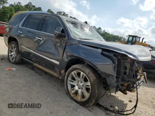 2019 Cadillac Escalade Premium Luxury z VIN 1GYS3CKJ8KR301020, wystawiony jako Copart lot #57452675 z przebiegiem Nie podano mil oraz Szkoda całkowita • Salvage title. Historia ofert i sprzedaży dostępna na DreamBid. Obrazek 4.
