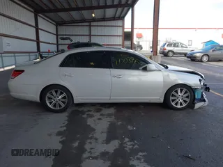 2006 Toyota Avalon XL with VIN 4T1BK36B96U154202, listed as a IAAI auction lot 41503764 with 135,128 mi miles. Bid and sale history available at carsss.com. Image 14.