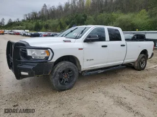 2022 Ram 2500 Tradesman with VIN 3C6UR5HJ2NG251551, listed as a Copart auction lot 51947515 with 134,571 mi miles and Clean Title. Bid and sale history available at carsss.com. Image 1.
