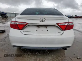 2017 Toyota Camry XLE z VIN 4T1BF1FK3HU786981, wystawiony jako Copart lot #60705715 z przebiegiem 81 898 mil mil oraz Szkoda całkowita • Salvage title. Historia ofert i sprzedaży dostępna na DreamBid. Obrazek 6.