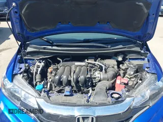 2019 Honda Fit LX with VIN 3HGGK5H43KM729396, listed as a IAAI auction lot 41992981 with 92,922 mi miles. Bid and sale history available at carsss.com. Image 10.