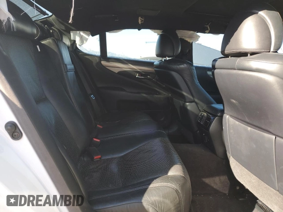 2013 Lexus LS 460 z VIN JTHCL5EFXD5017295, wystawiony jako Copart lot #88172535 z przebiegiem 118 639 mil mil oraz Szkoda całkowita • Salvage title. Historia ofert i sprzedaży dostępna na DreamBid. Obrazek 11.