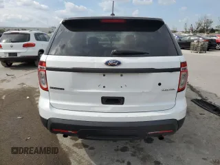 2013 Ford Utility Police Interceptor with VIN 1FM5K7AR2DGC92586, listed as a Copart auction lot 44148855 with 104,693 mi miles and Salvage Title. Bid and sale history available at carsss.com. Image 6.