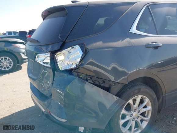 2020 Chevrolet Equinox LT with VIN 2GNAXJEV3L6173217, listed as a IAAI auction lot 41853930 with 160,649 mi miles. Bid and sale history available at carsss.com. Image 6.