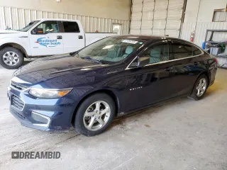 2016 Chevrolet Malibu LS z VIN 1G1ZB5ST0GF290164, wystawiony jako Copart lot #61005385 z przebiegiem 61 110 mil mil oraz Szkoda całkowita • Salvage title. Historia ofert i sprzedaży dostępna na DreamBid. Obrazek 1.