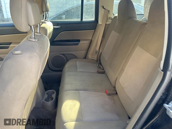 2017 Jeep Patriot Sport with VIN 1C4NJPBA7HD149107, listed as a Copart auction lot 80780614 with 106,402 mi miles and Clean Title. Bid and sale history available at carsss.com. Image 6.