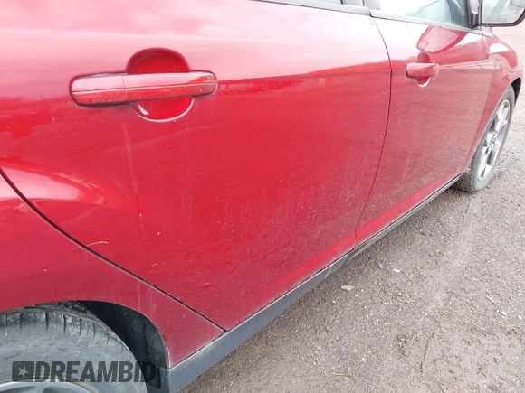 2014 Ford Focus SE with VIN 1FADP3K26EL412058, listed as a IAAI auction lot 42073435 with 119,568 mi miles. Bid and sale history available at carsss.com. Image 15.
