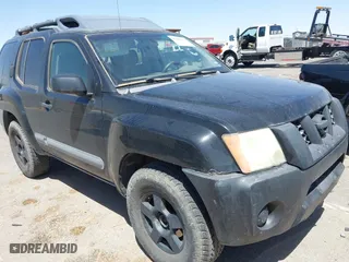 2006 Nissan Xterra X with VIN 5N1AN08W66C545993, listed as a IAAI auction lot 42081828 with 272,275 mi miles. Bid and sale history available at carsss.com. Image 1.