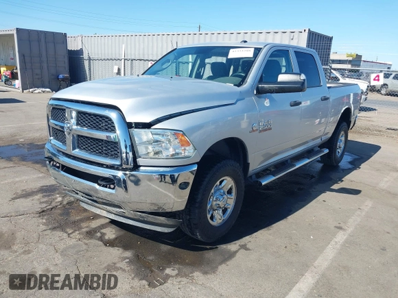 2014 Ram 2500 Tradesman с VIN 3C6UR5CL6EG224457, выставлен на аукционе IAAI как лот 42333288 с пробегом 77 359 миль миль и . История ставок и продаж доступна на DreamBid. Изображение 17.