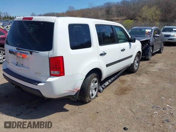 2011 Honda Pilot LX with VIN 5FNYF4H25BB037080, listed as a IAAI auction lot 42057399 with 146,790 mi miles and . Bid and sale history available at DreamBid. Image 4.