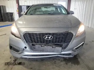 2017 Hyundai Sonata Hybrid SE with VIN KMHE24L19HA048576, listed as a Copart auction lot 53164213 with 101,715 mi miles. Bid and sale history available at carsss.com. Image 5.