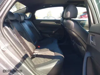 2019 Hyundai Sonata Sport with VIN 5NPE34AF0KH729418, listed as a IAAI auction lot 41799327 with 19,234 mi miles. Bid and sale history available at carsss.com. Image 8.