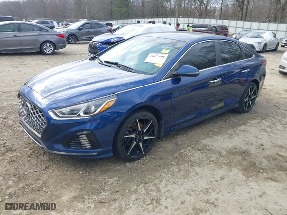 2019 Hyundai Sonata Sport with VIN 5NPE34AF3KH766494, listed as a IAAI auction lot 41677608 with 199,195 mi miles. Bid and sale history available at carsss.com. Image 17.