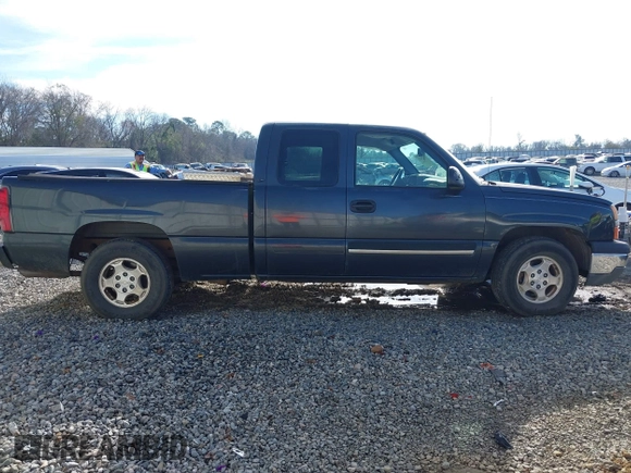 2004 Chevrolet Silverado 1500 Work Truck with VIN 2GCEC19T441204973, listed as a IAAI auction lot 41575021 with Not Provided miles. Bid and sale history available at carsss.com. Image 13.